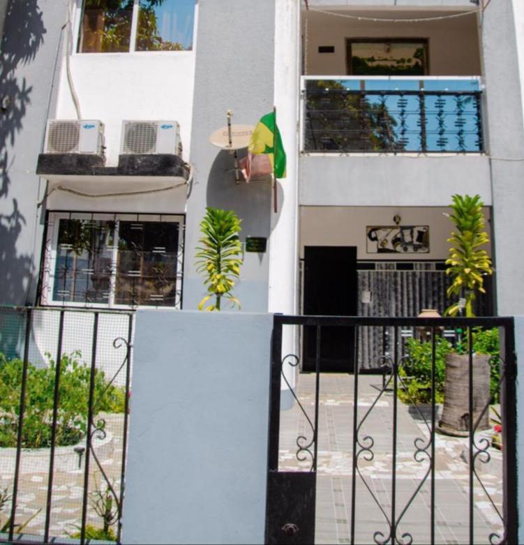 Ferienwohnung Ker Adja Ziguinchor Exterior foto